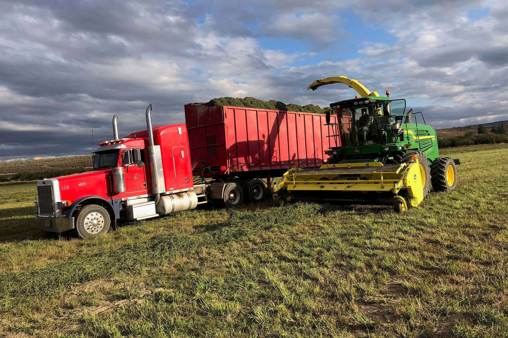 Ray Brothers Equipment Ironside, OR Quality Ag, Construction